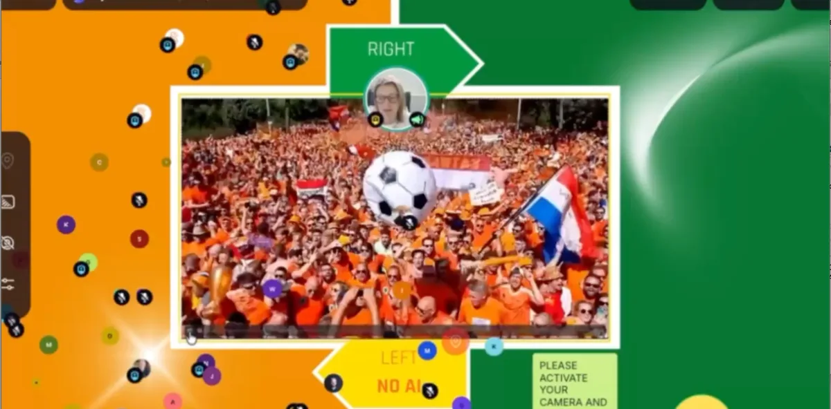 Deelnemers kijken samen naar beeld in een virtuele ruimte tijdens een leerprogramma