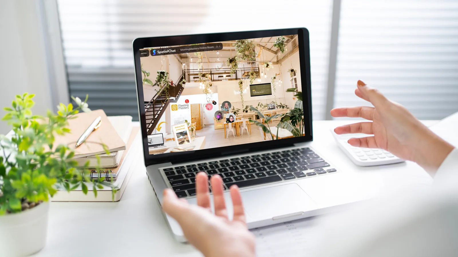 Online onboarding in a virtual loft, where new colleagues get to know each other and the organisation